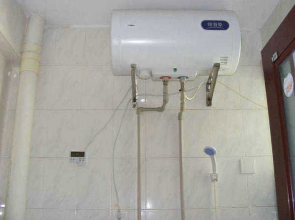 储水式电热水器的使用方法 购买电热水器的技巧